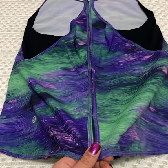 Lululemon Real Quick Singlet in Rio Nights - Picture 9 of 10